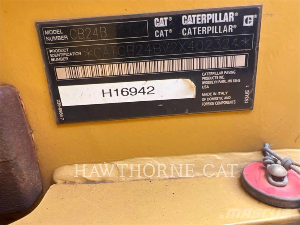 CAT CB24B Compactadores de suelo
