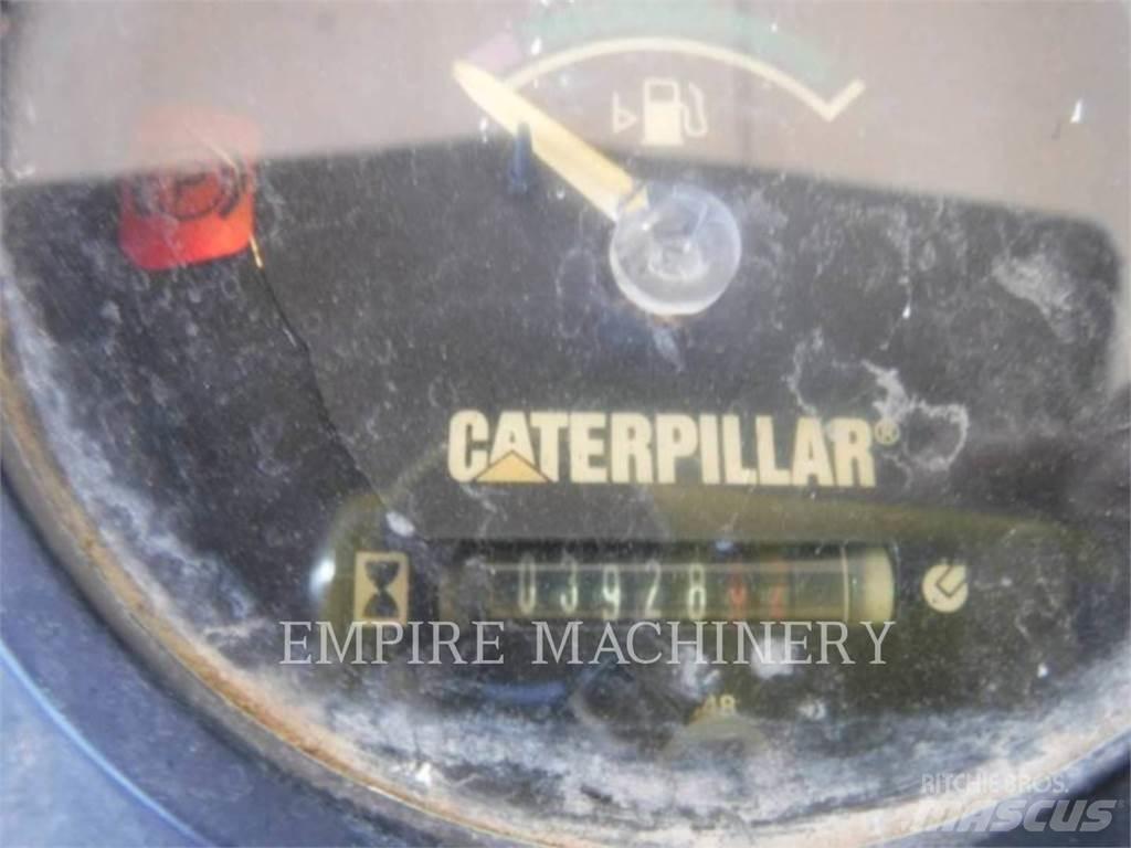 CAT CB34 Rodillos de doble tambor