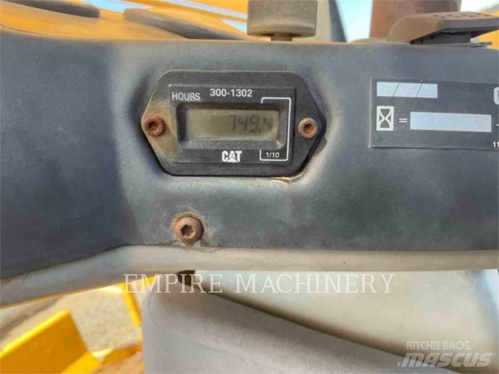 CAT CB434D Rodillos de doble tambor