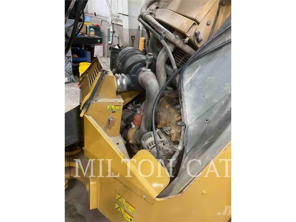 CAT CB54 XW Compactadores de suelo