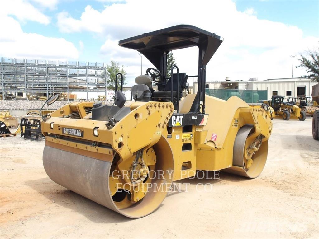 CAT CB64 Rodillos de doble tambor