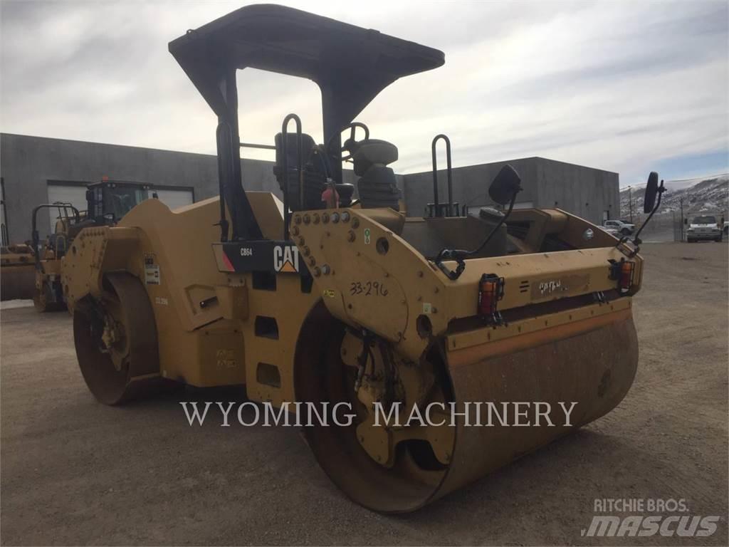 CAT CB64 Compactadores de suelo