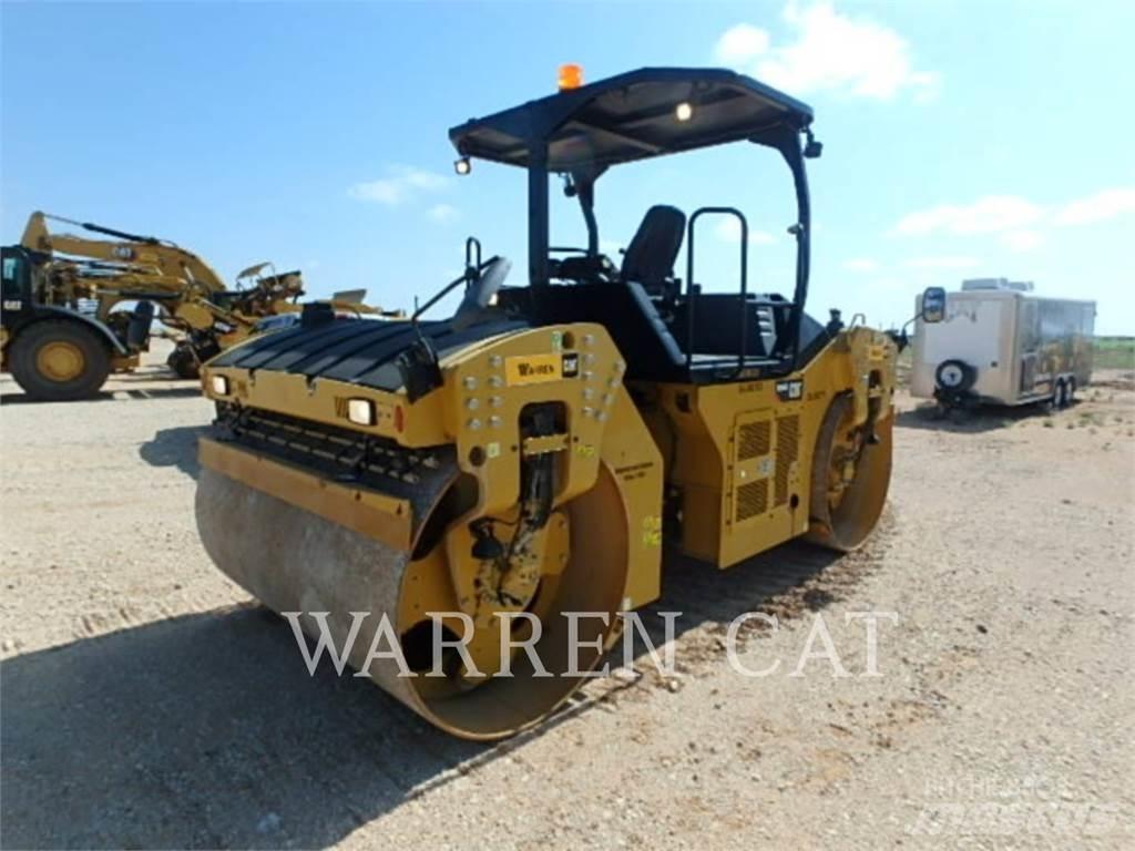 CAT CB66B Asfaltadoras