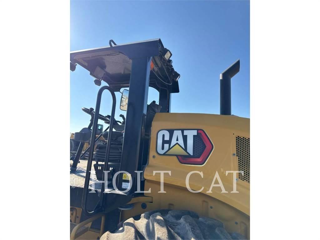 CAT CP56B Compactadores de suelo