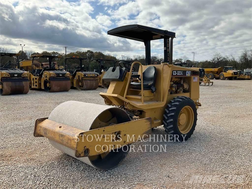 CAT CS-323C Compactadores de suelo