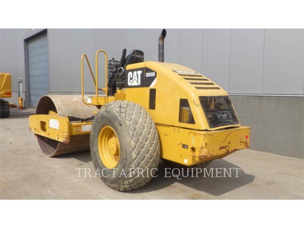 CAT CS-533E Rodillos de un solo tambor