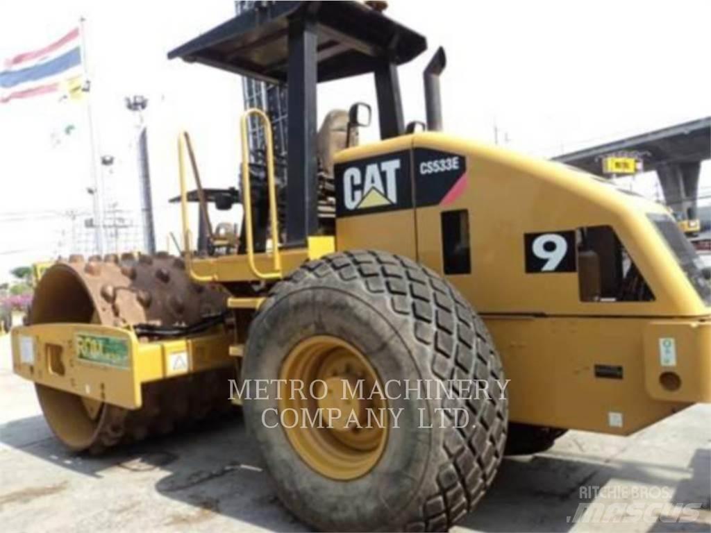 CAT CS-533E Rodillos de un solo tambor