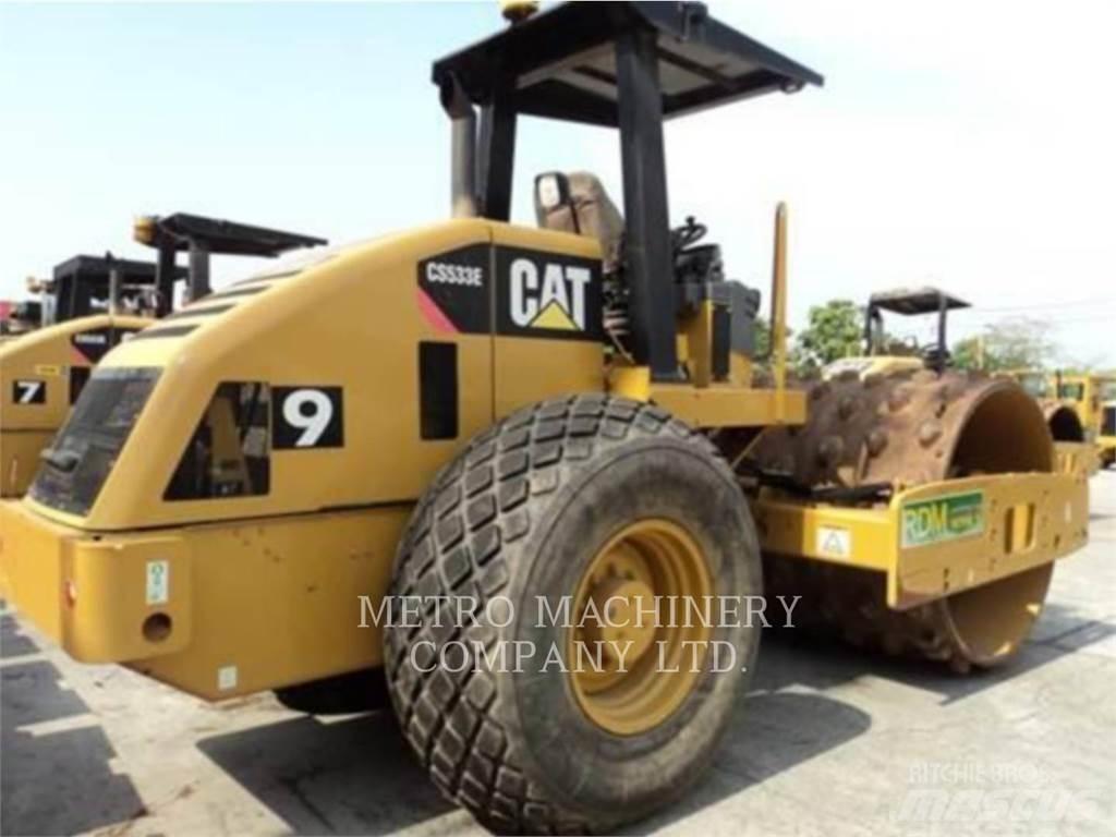 CAT CS-533E Rodillos de un solo tambor