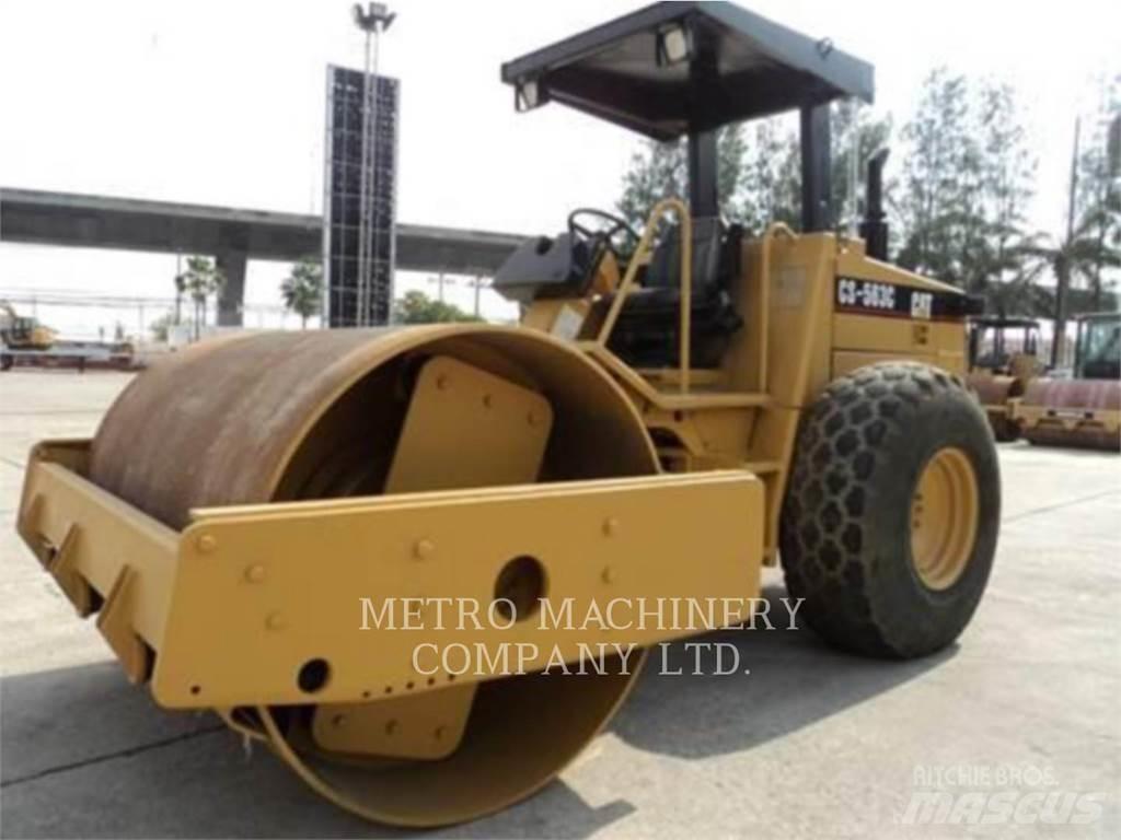 CAT CS-563CAW Rodillos de un solo tambor