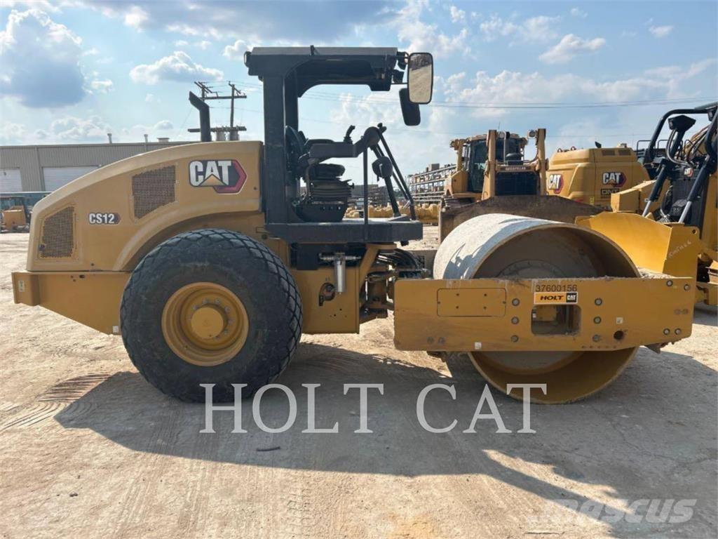 CAT CS12 Rodillos de un solo tambor
