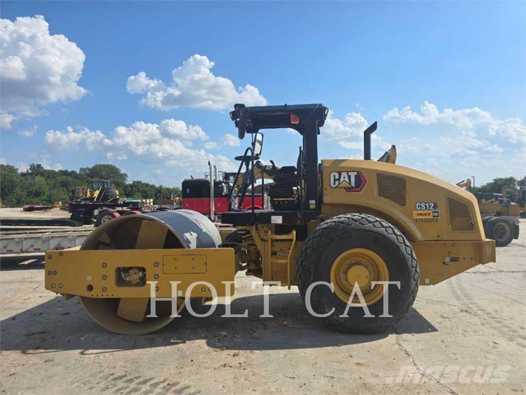CAT CS12 Rodillos de un solo tambor