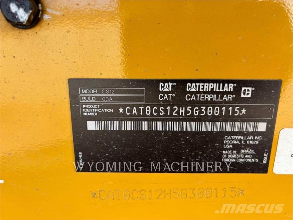 CAT CS12 Pulverizador de asfalto