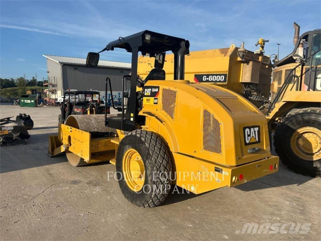 CAT CS44B Compactadores de suelo