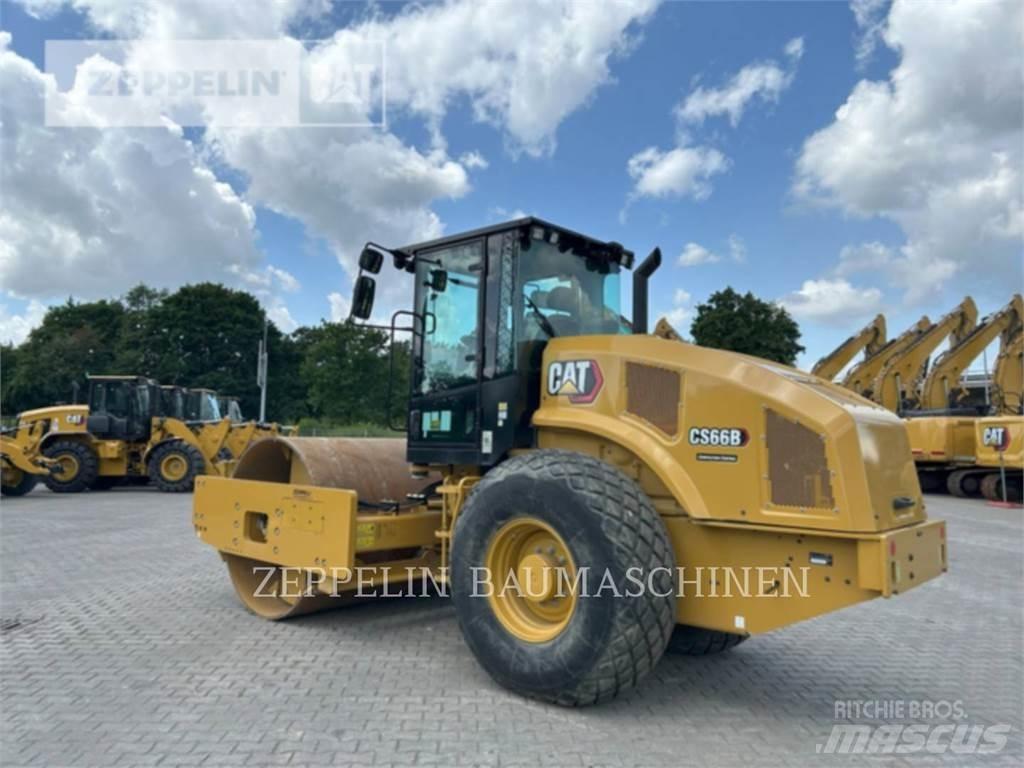 CAT CS66B Compactadores de suelo
