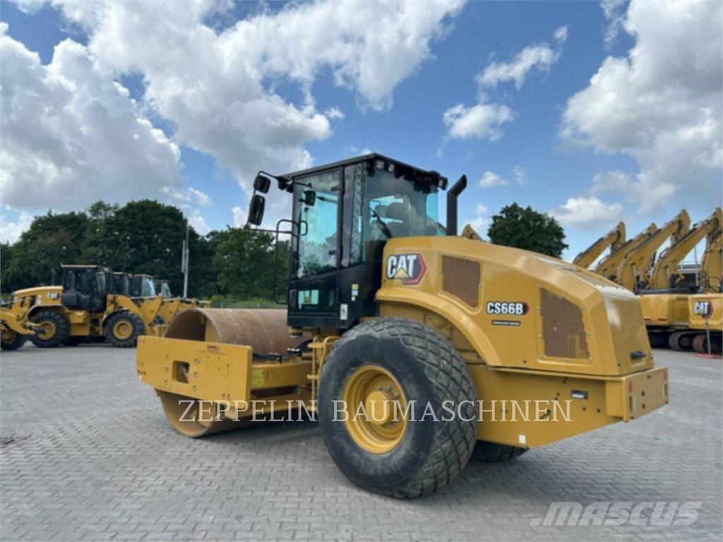 CAT CS66B Compactadores de suelo