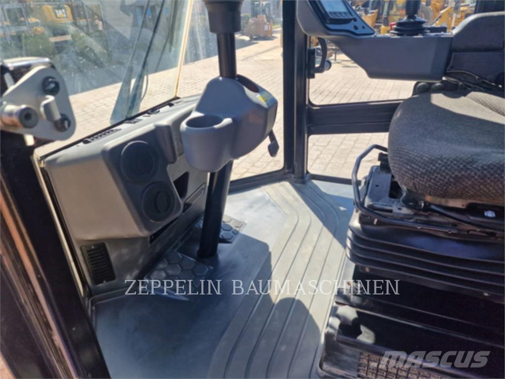 CAT CS66B Compactadores de suelo