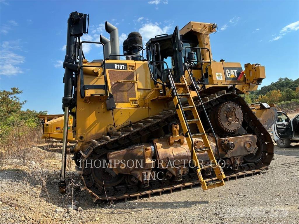 CAT D 10 T 2 Buldozer sobre oruga