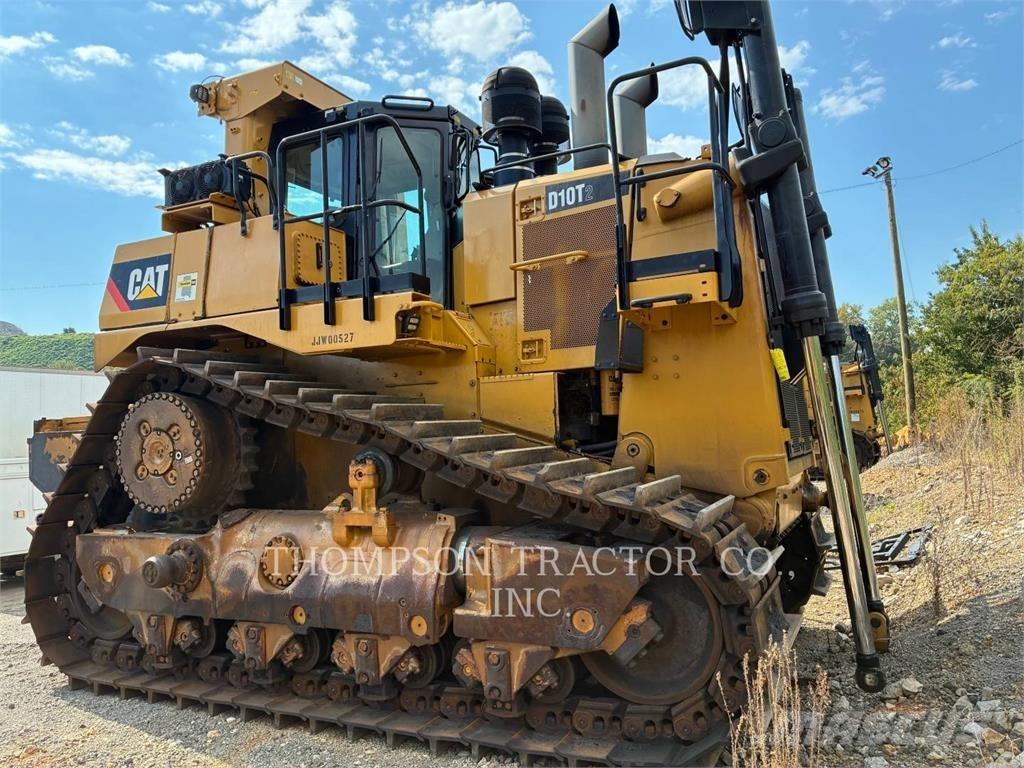 CAT D 10 T 2 Buldozer sobre oruga