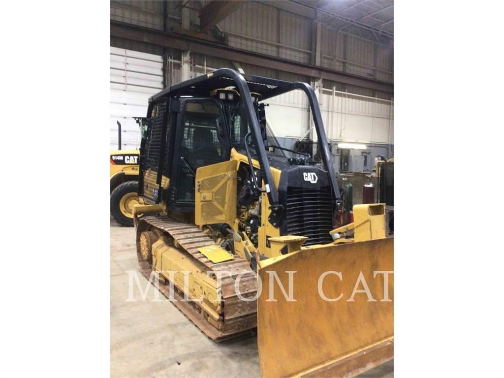 CAT D1 Buldozer sobre oruga
