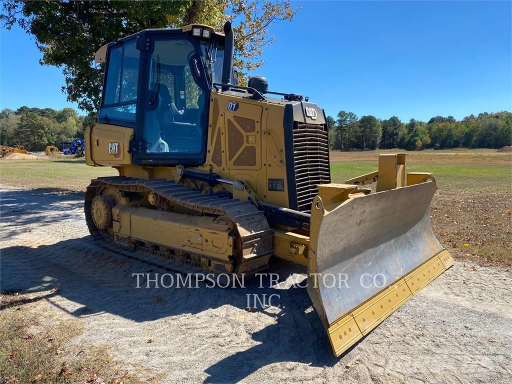 CAT D1 Buldozer sobre oruga