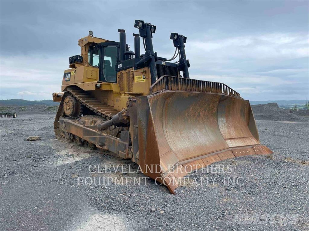 CAT D10T Buldozer sobre oruga