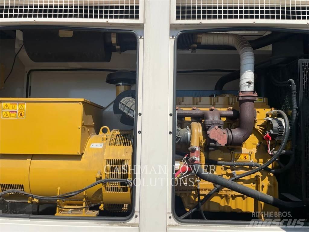 CAT D150-8 Generadores diesel