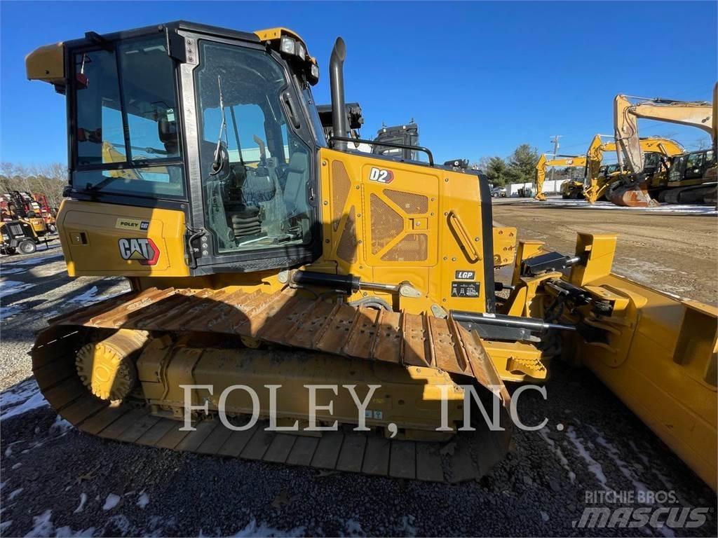 CAT D2-12 LGP Buldozer sobre oruga