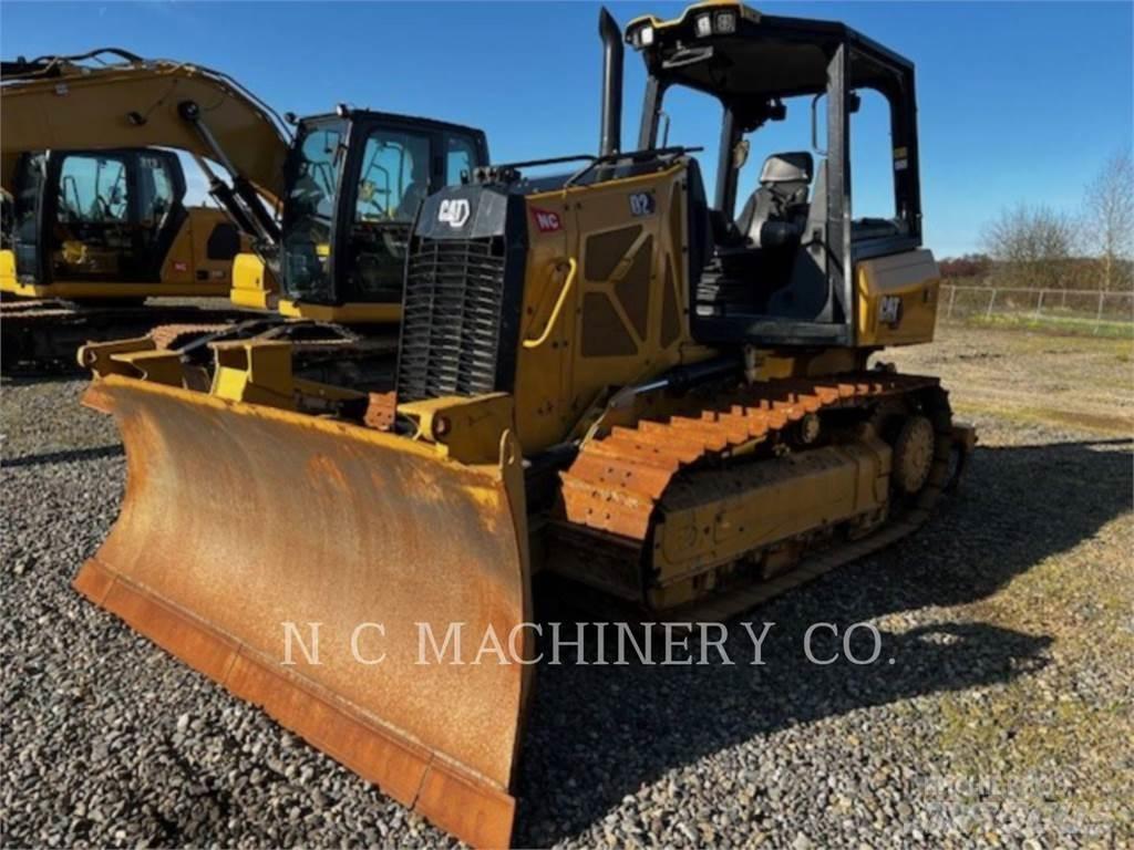 CAT D2 XLCN Buldozer sobre oruga