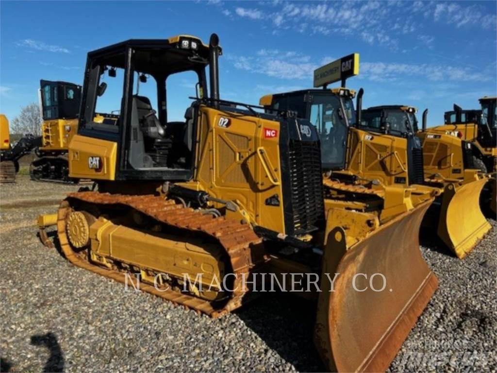 CAT D2 XLCN Buldozer sobre oruga