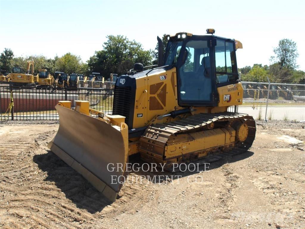 CAT D3-12LGP Buldozer sobre oruga