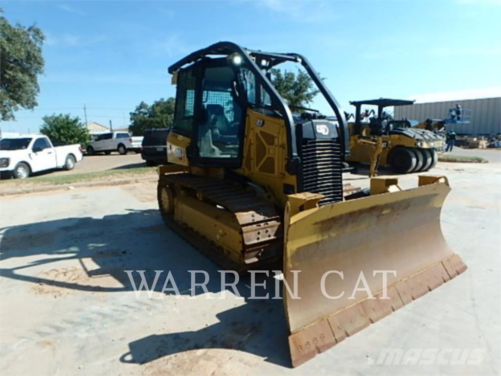 CAT D3 ARO Buldozer sobre oruga