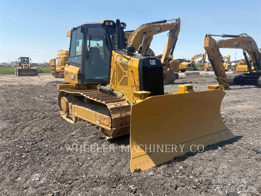 CAT D3 XL Buldozer sobre oruga