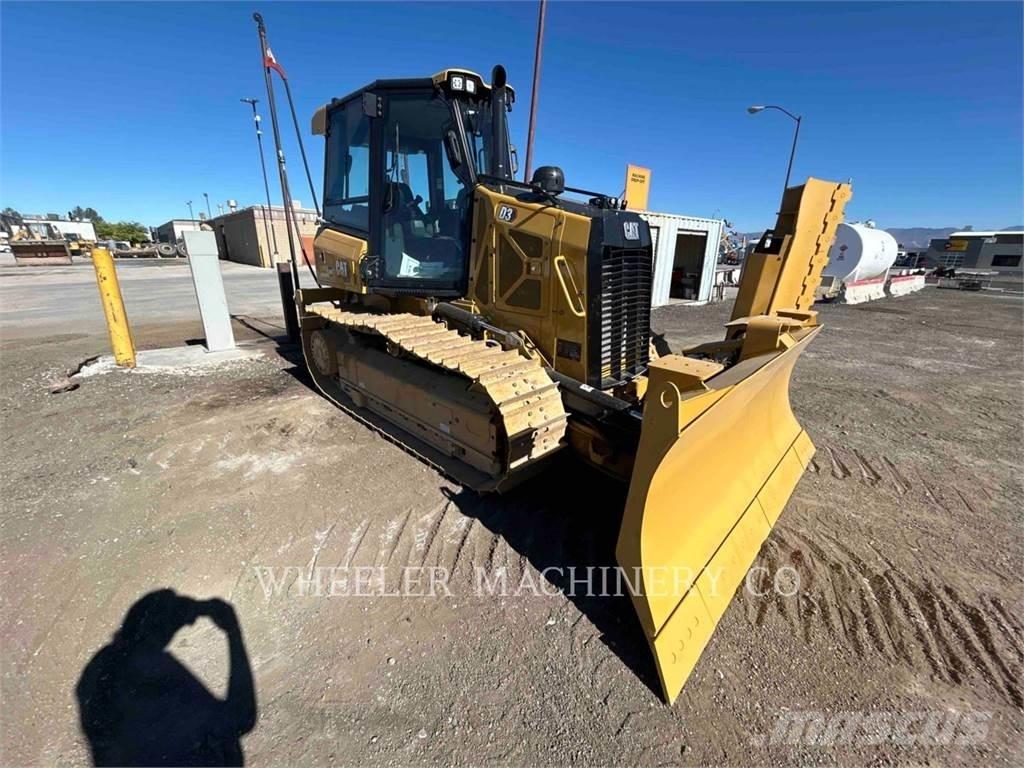 CAT D3 XL Buldozer sobre oruga