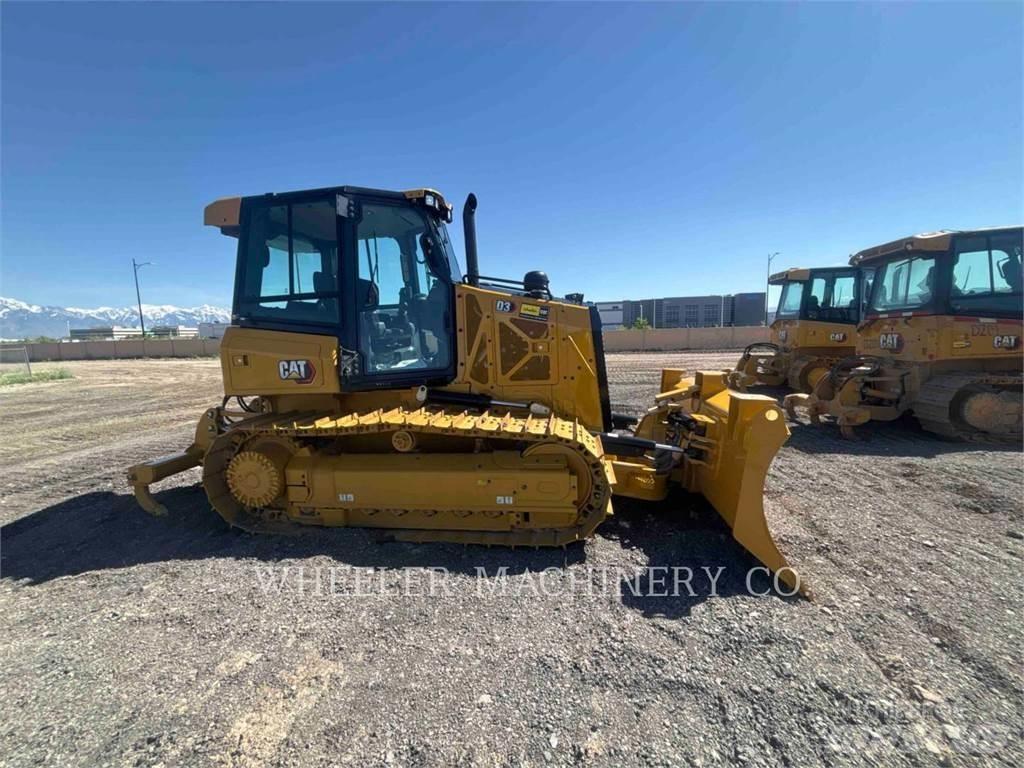 CAT D3 XL Buldozer sobre oruga