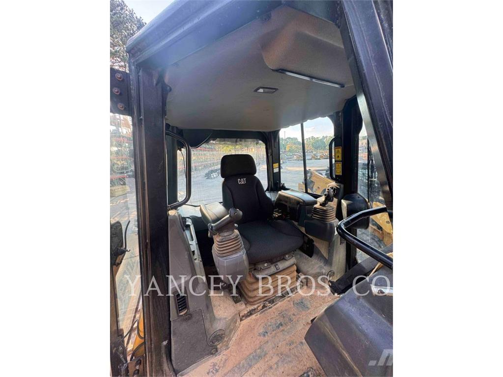 CAT D312 Buldozer sobre oruga