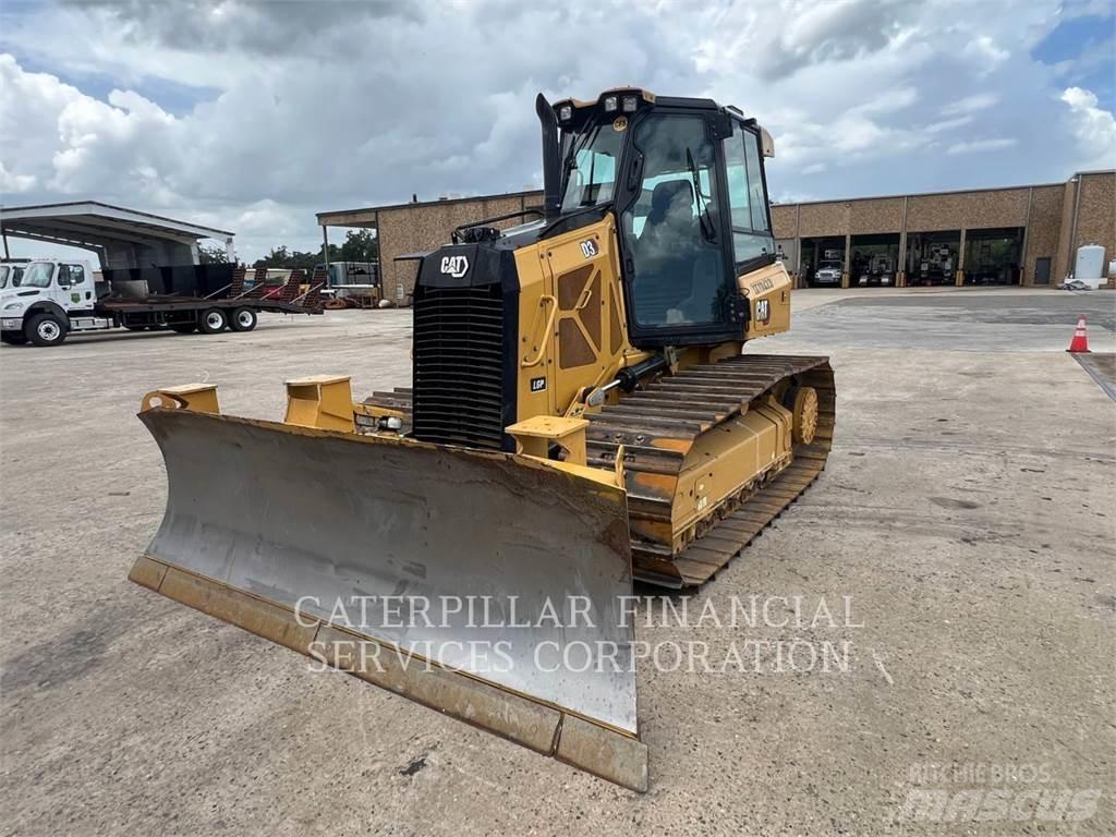 CAT D3G Buldozer sobre oruga