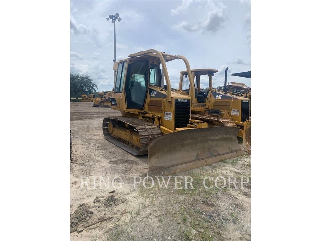 CAT D3GLGP Buldozer sobre oruga