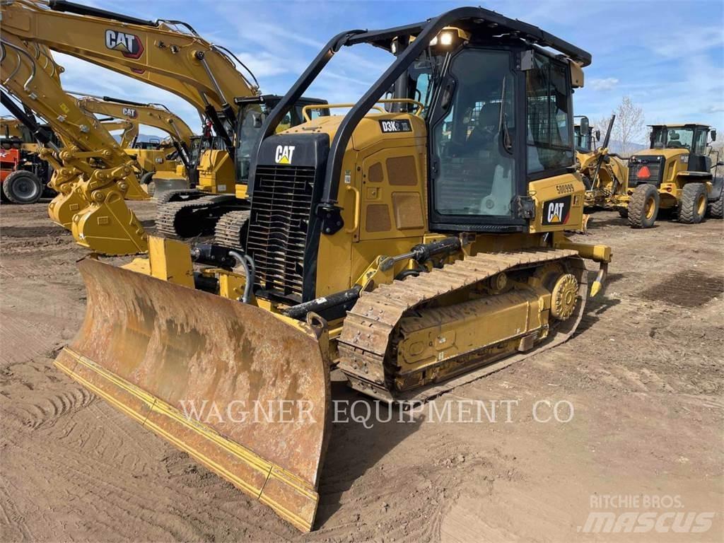 CAT D3K2 XL Buldozer sobre oruga