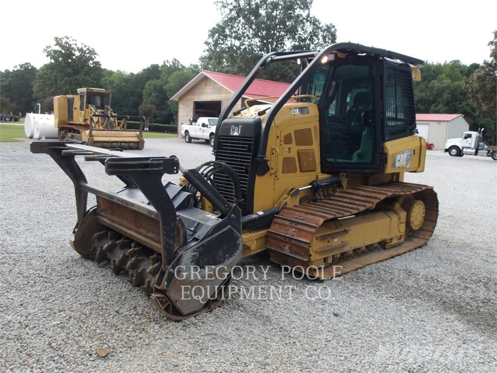 CAT D3K2LGP Buldozer sobre oruga