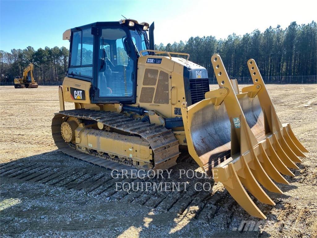 CAT D3K2LGP Buldozer sobre oruga