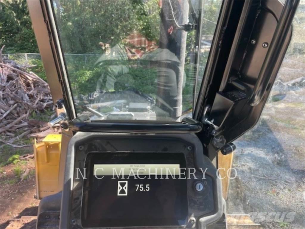 CAT D3XLCB Buldozer sobre oruga