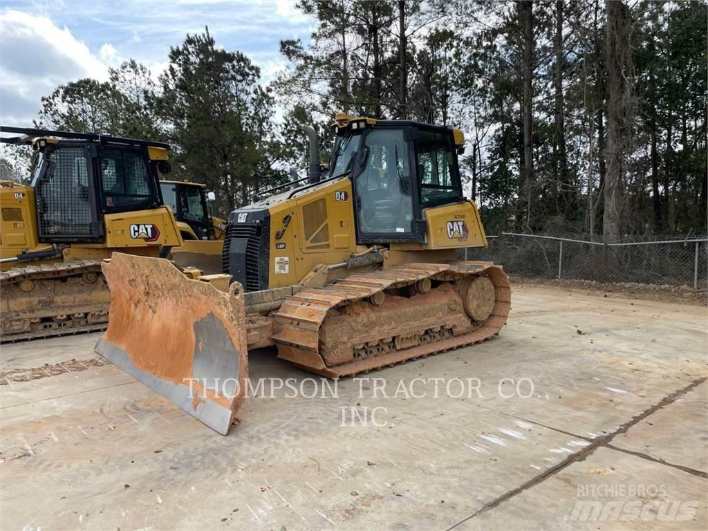 CAT D4 Buldozer sobre oruga