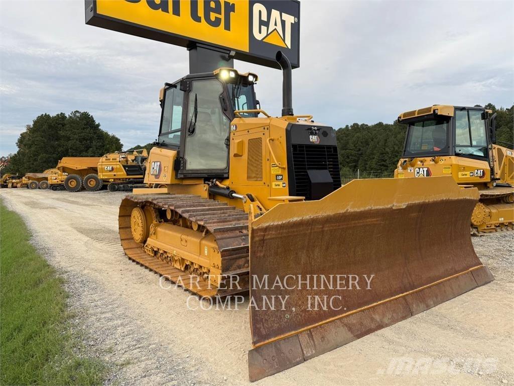 CAT D4 Buldozer sobre oruga
