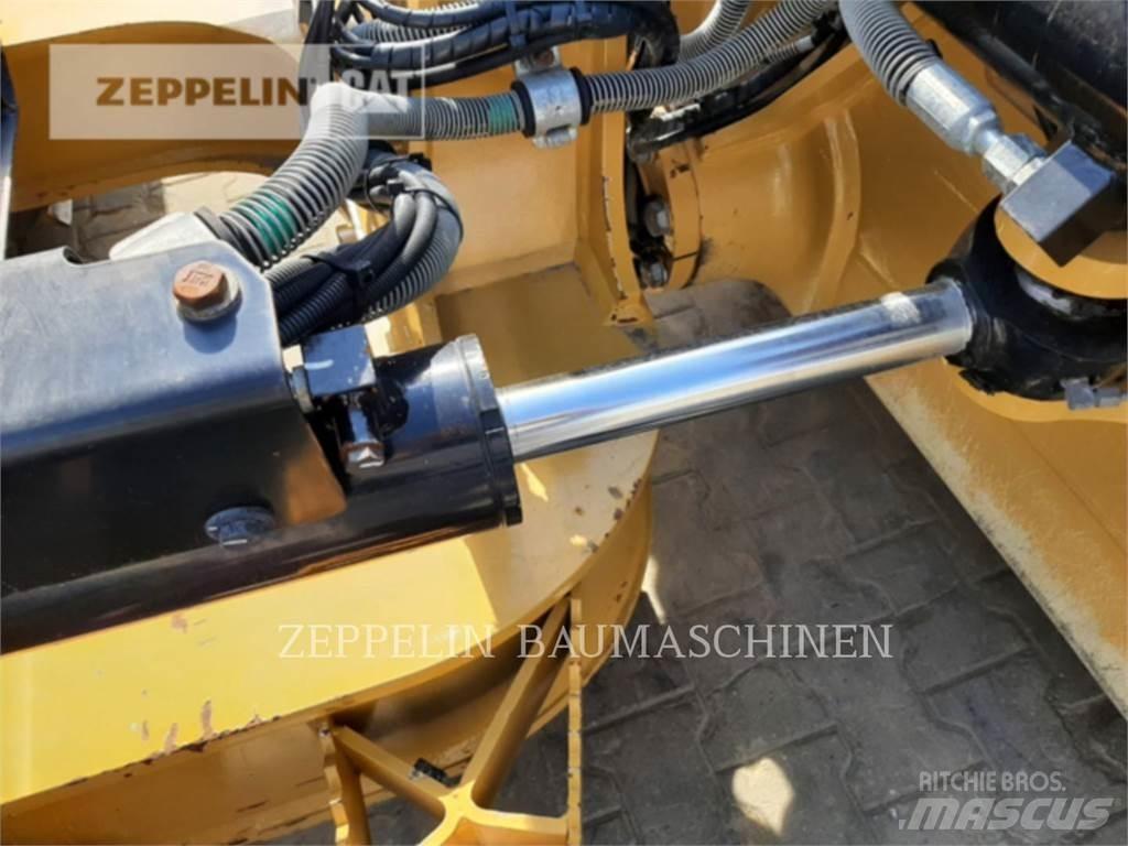 CAT D4-16A Buldozer sobre oruga