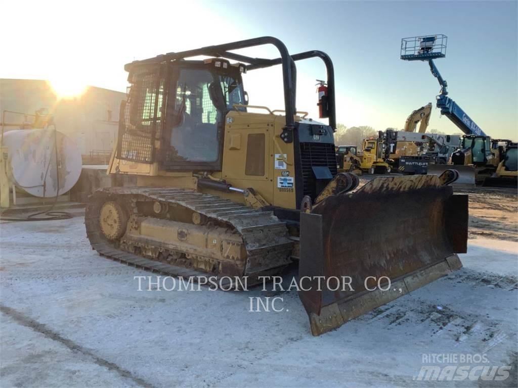 CAT D4-3D Buldozer sobre oruga