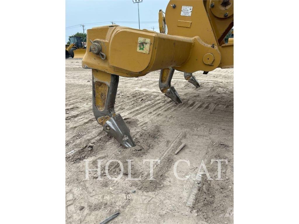 CAT D4 CAB3 Buldozer sobre oruga