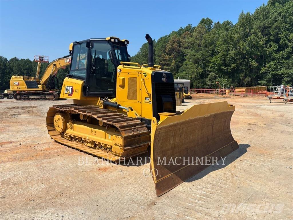 CAT D4 LGP Buldozer sobre oruga