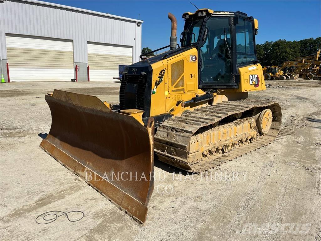 CAT D4 LGP Buldozer sobre oruga