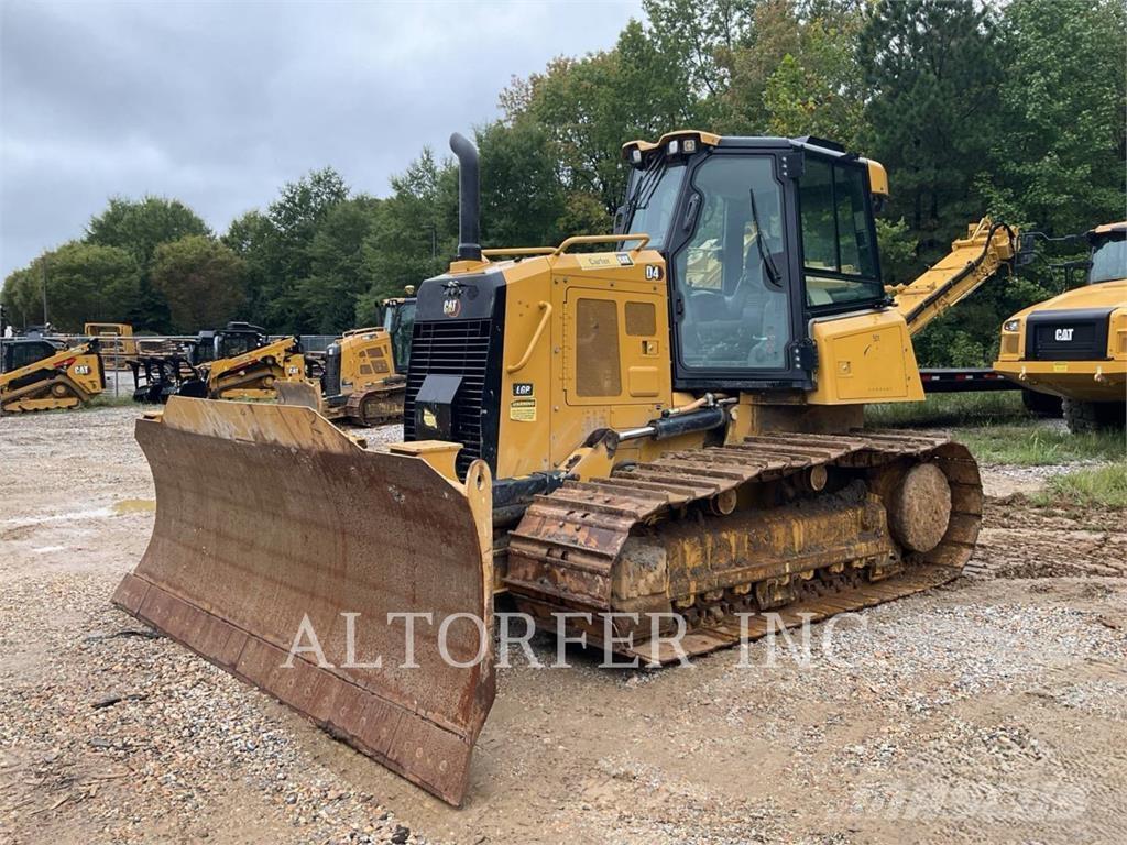 CAT D4 LGP 3D Buldozer sobre oruga