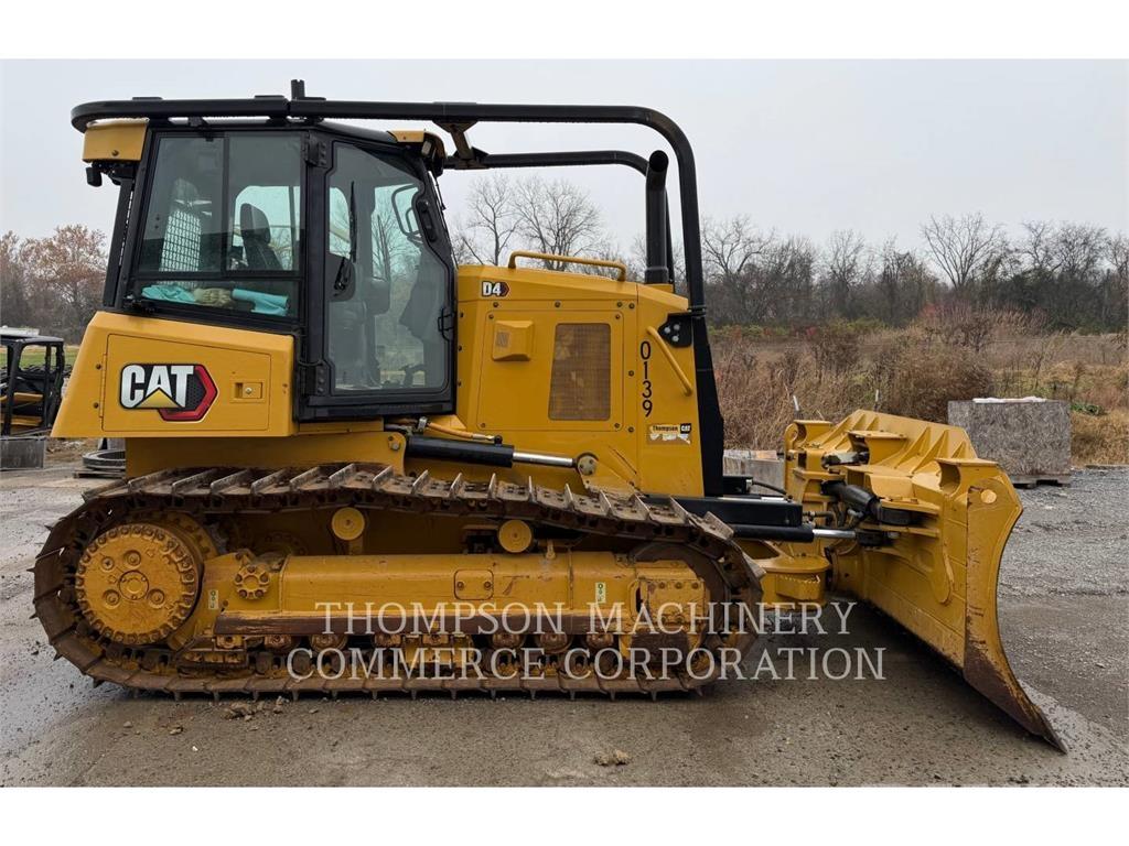 CAT D4 XL Buldozer sobre oruga